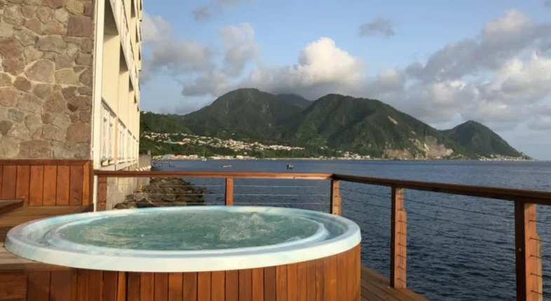 caribbean island united airlines