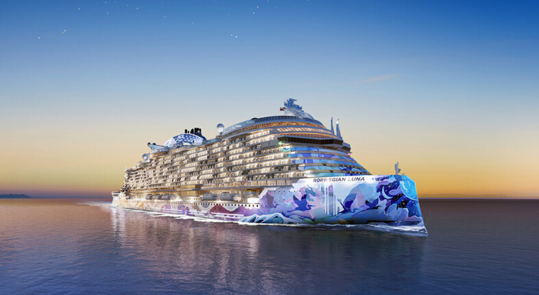 Norwegian Luna.