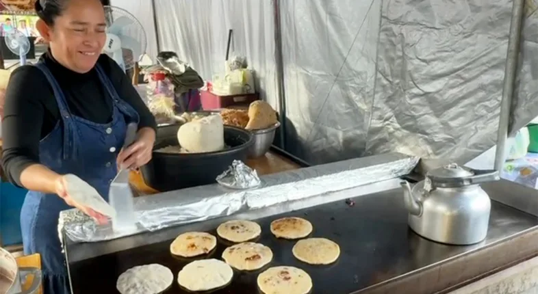 Pupusas in San Ignacio.