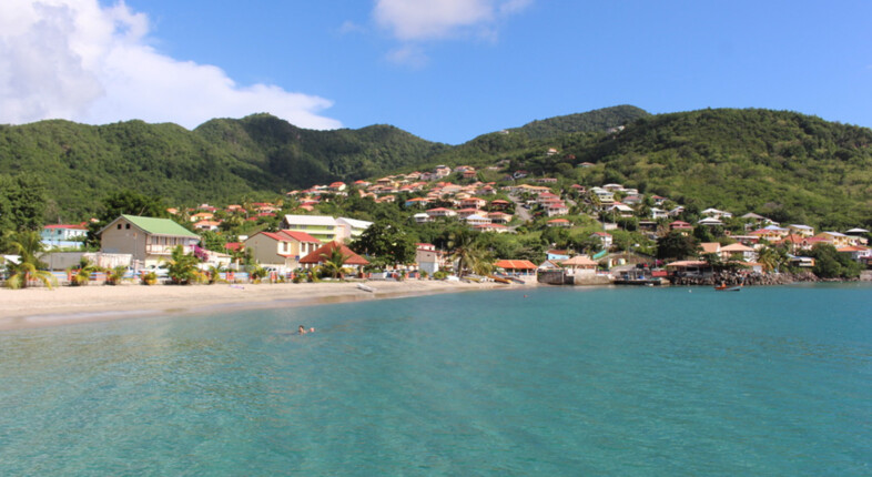 martinique beach