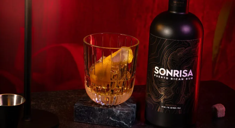 puerto rico rum sonrisa