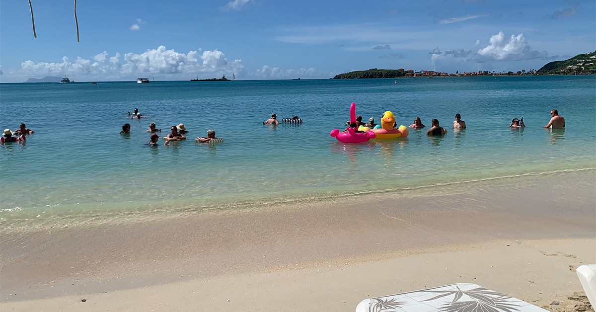 st maarten all-inclusive beach bar
