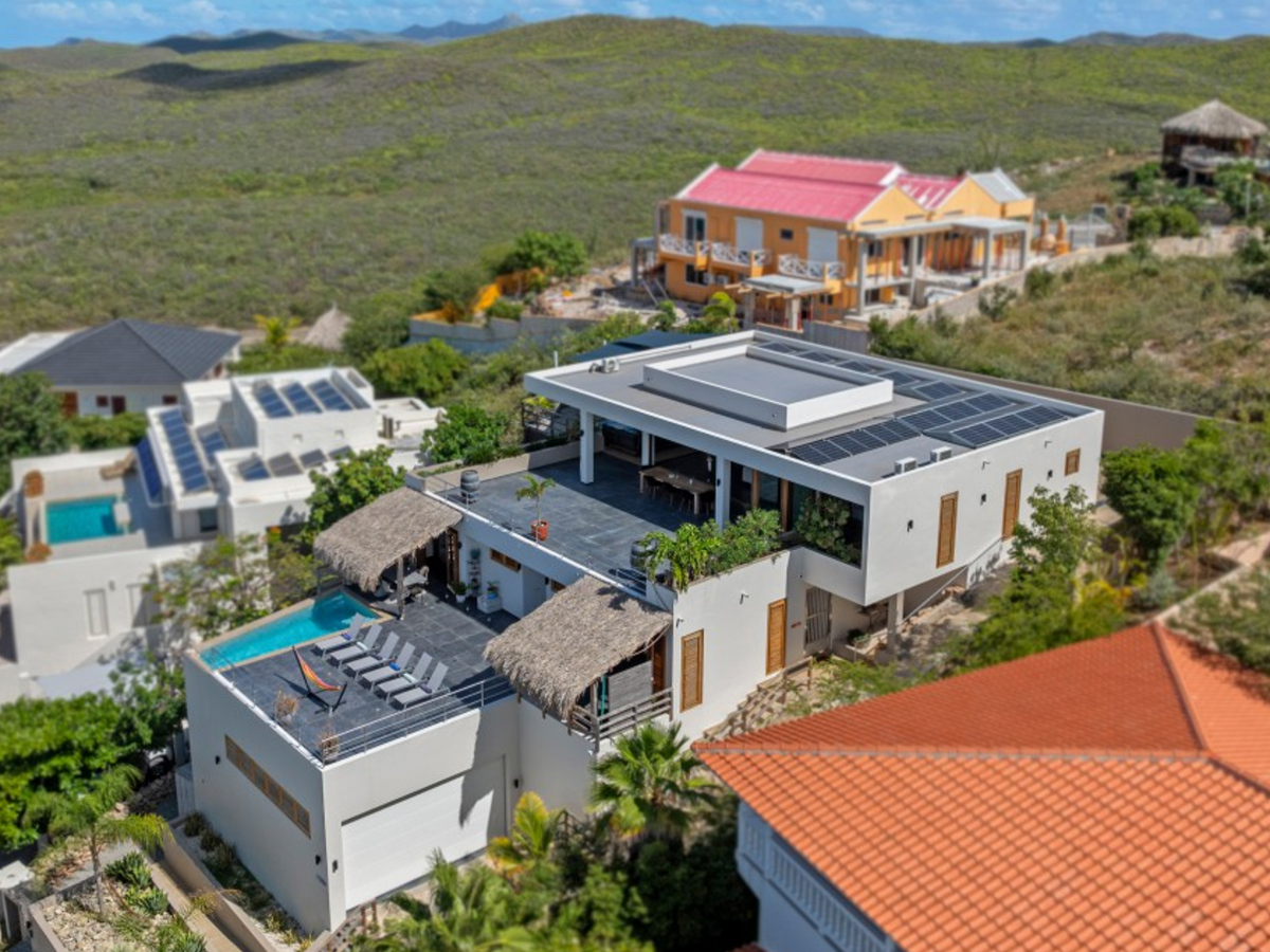 curacao real estate