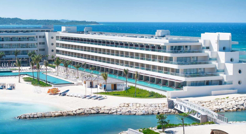 jamaica all-inclusive swim-up resort