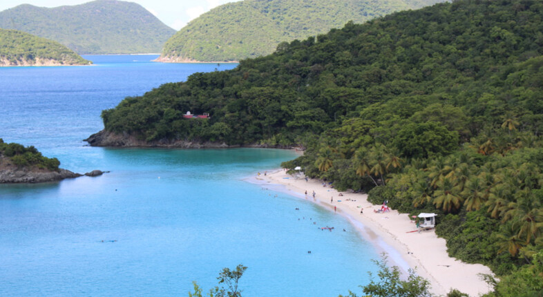 caribbean island snorkeling trail