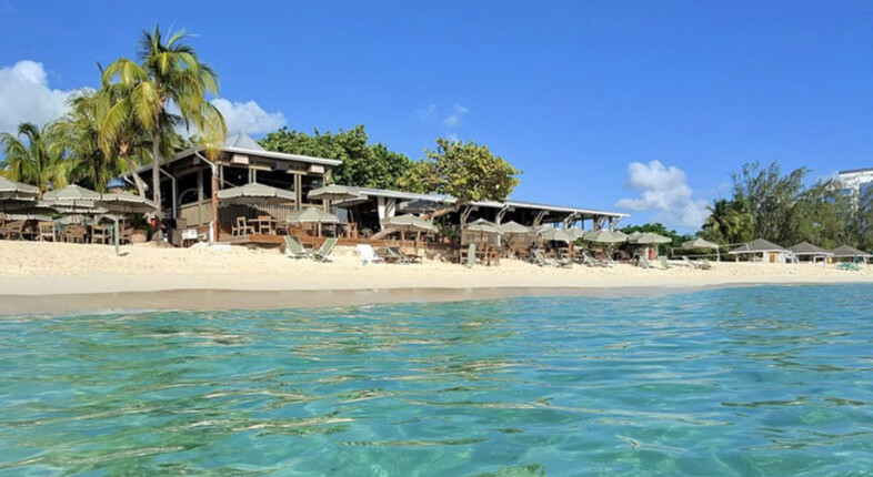 bonny moon caribbean beach bar