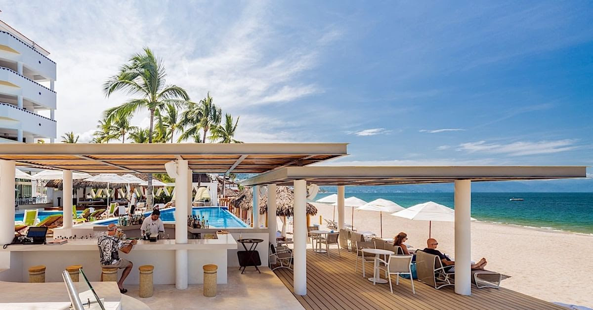 This Adults-Only Puerto Vallarta Hotel Is Suddenly One of Mexico’s Hottest Summer Escapes