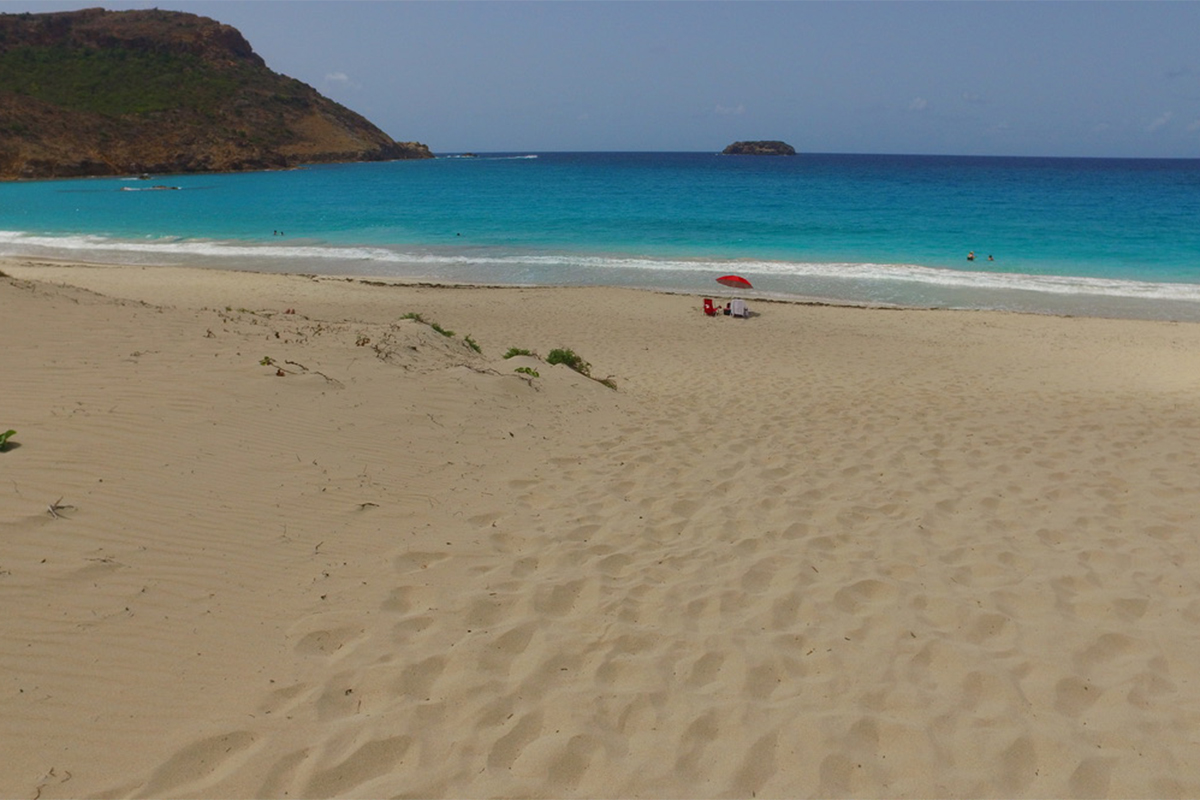One of the World’s Greatest Beaches Is Hidden on a French Caribbean Island