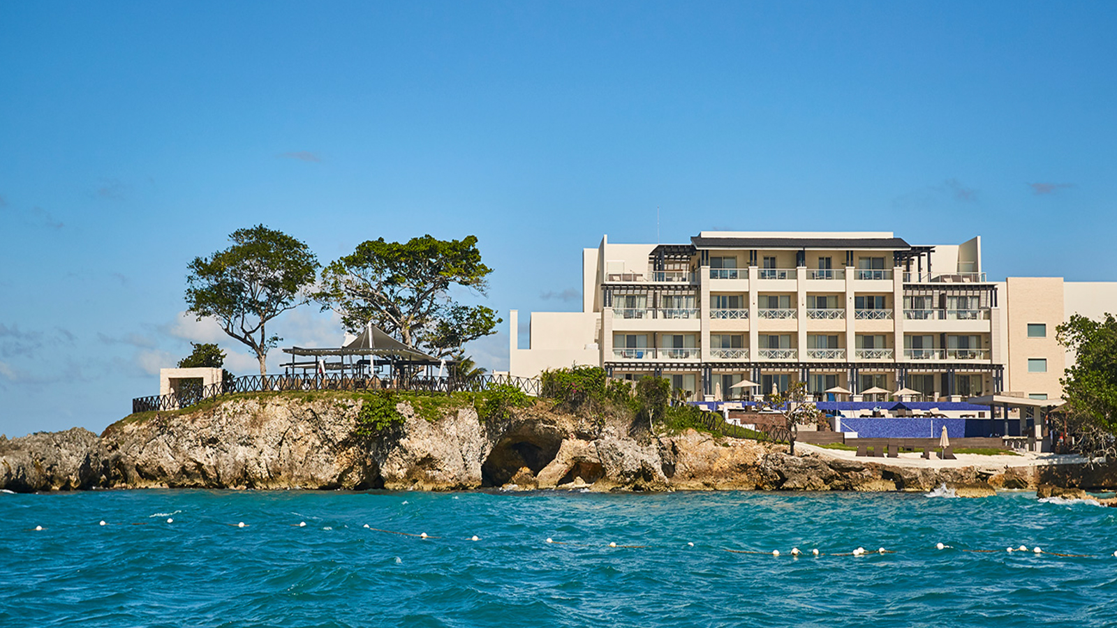 Marriott Has a Clothing-Optional All-Inclusive Resort in Jamaica — And It Just Reopened