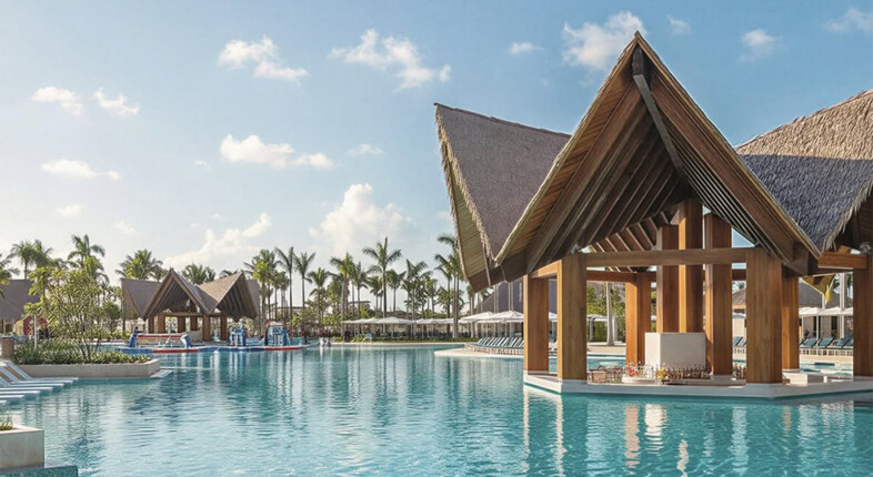 all-inclusive new punta cana pool