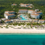 secrets playa mujeres