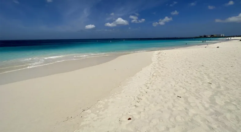 travelers are choosing eagle beach