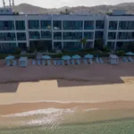 sapphire sands resort on the beach