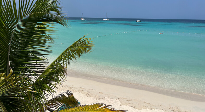 seven mile beach in negril