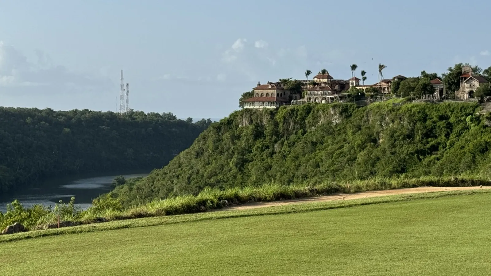 Casa de Campo Has a New Private Jet Partner
