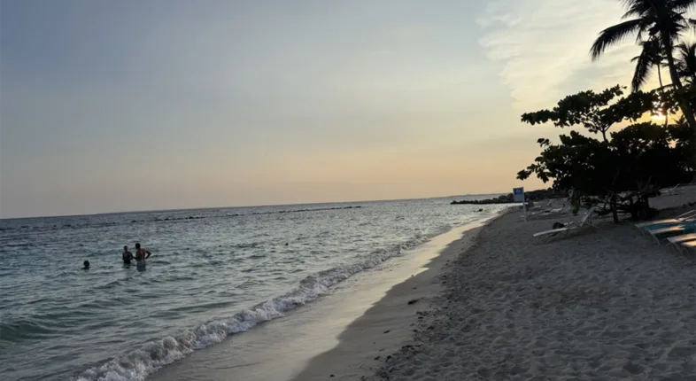 minitas beach